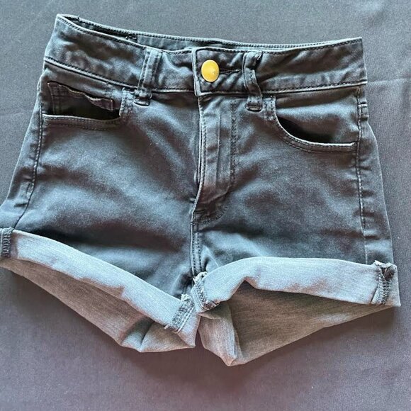 American Eagle Outfitters Super Super Stretch Hi-Rise Shortie , 0, Black Shorts - Picture 1 of 4